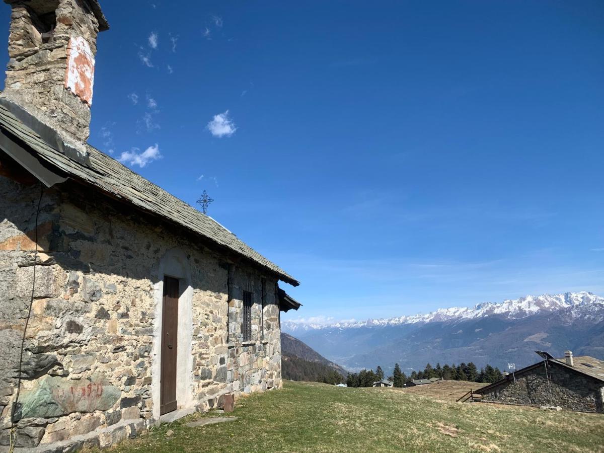 Chalet Baita Delle Favole Di Rosarita Berbenno di Valtellina Dış mekan fotoğraf